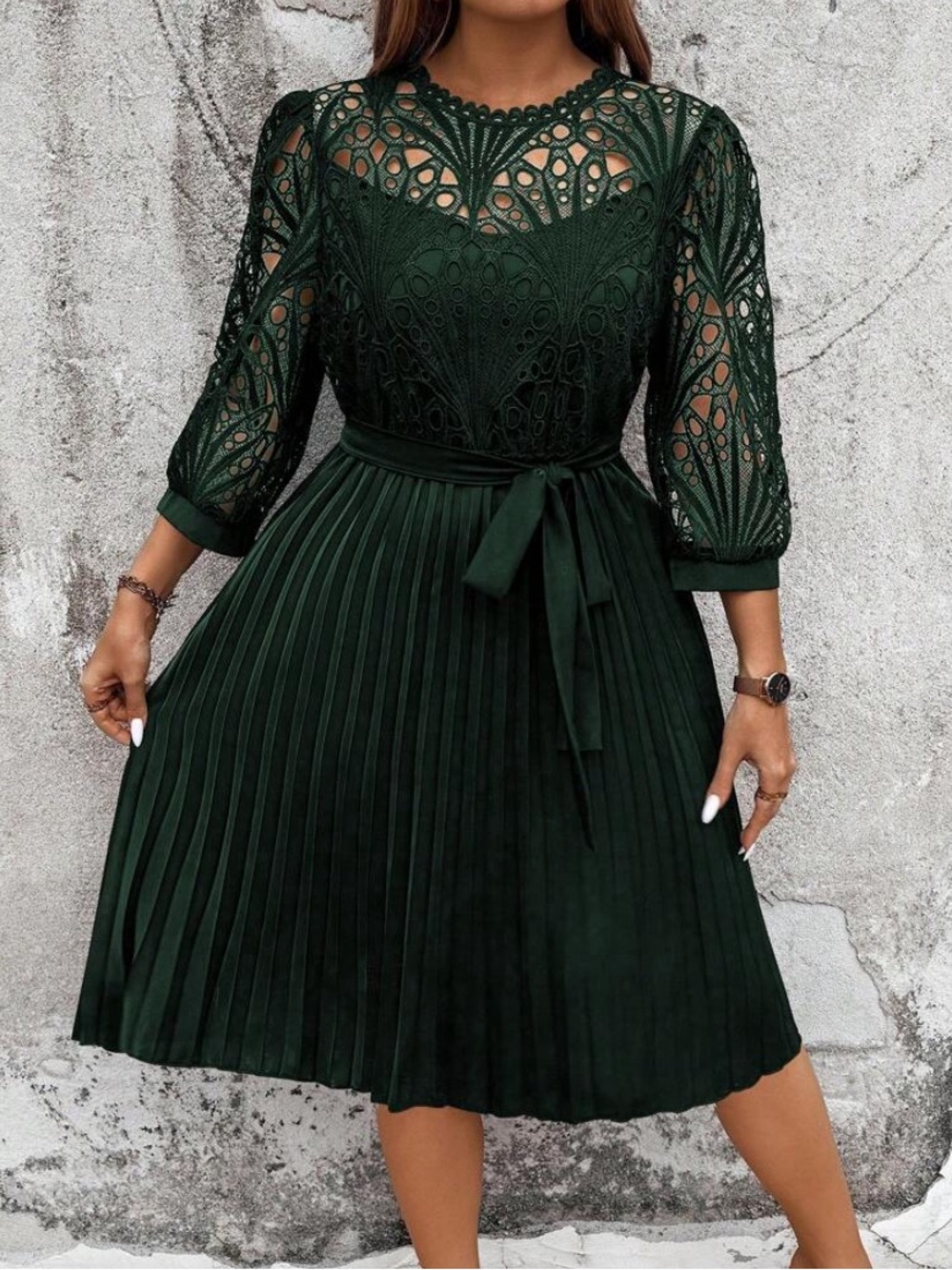 💚✨ SHEIN CURVE 2XL DARK GREEN LACE & PLEATED MIDI DRESS ✨💚
